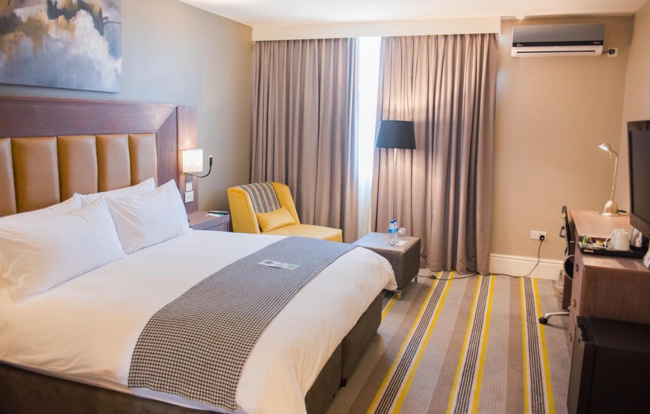 Holiday Inn - Mutare By Ihg Dış mekan fotoğraf